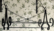 proventical potrack with wall mounts.gif (69253 bytes)